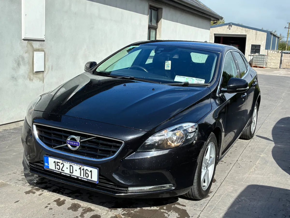 Volvo V40 2015 - Image 3