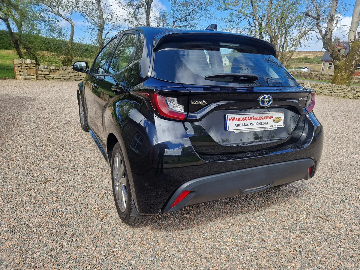 Toyota Yaris 2024 - Image 6