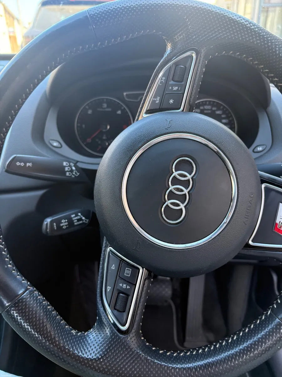 Audi Q3 2018 - Image 2