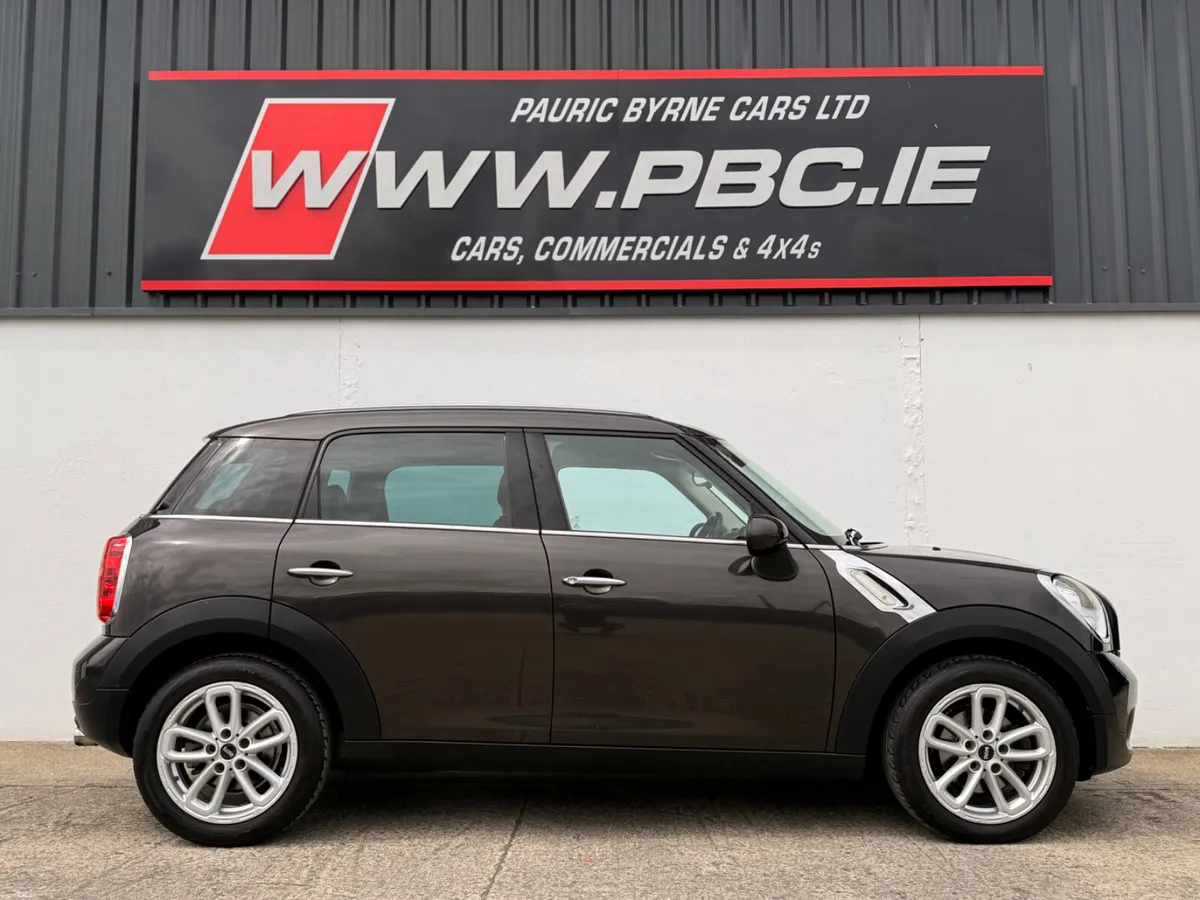 Mini Countryman Cooper 1.6 63000Klms 2016 - Image 3