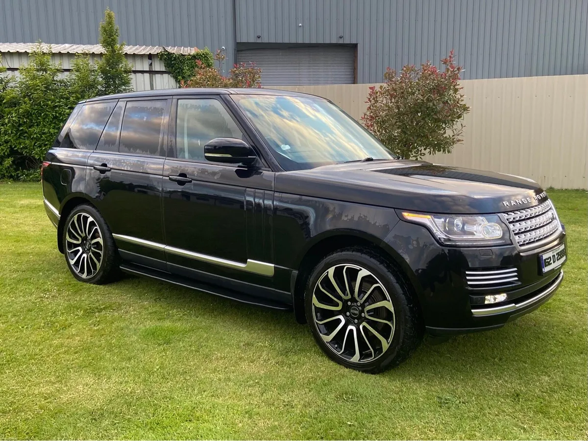 Range Rover Vogue - Image 1
