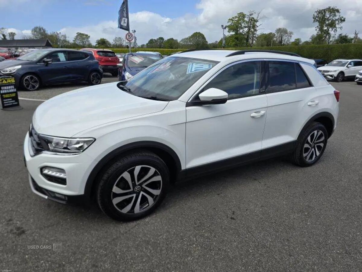 Volkswagen T-Roc Active - Image 2