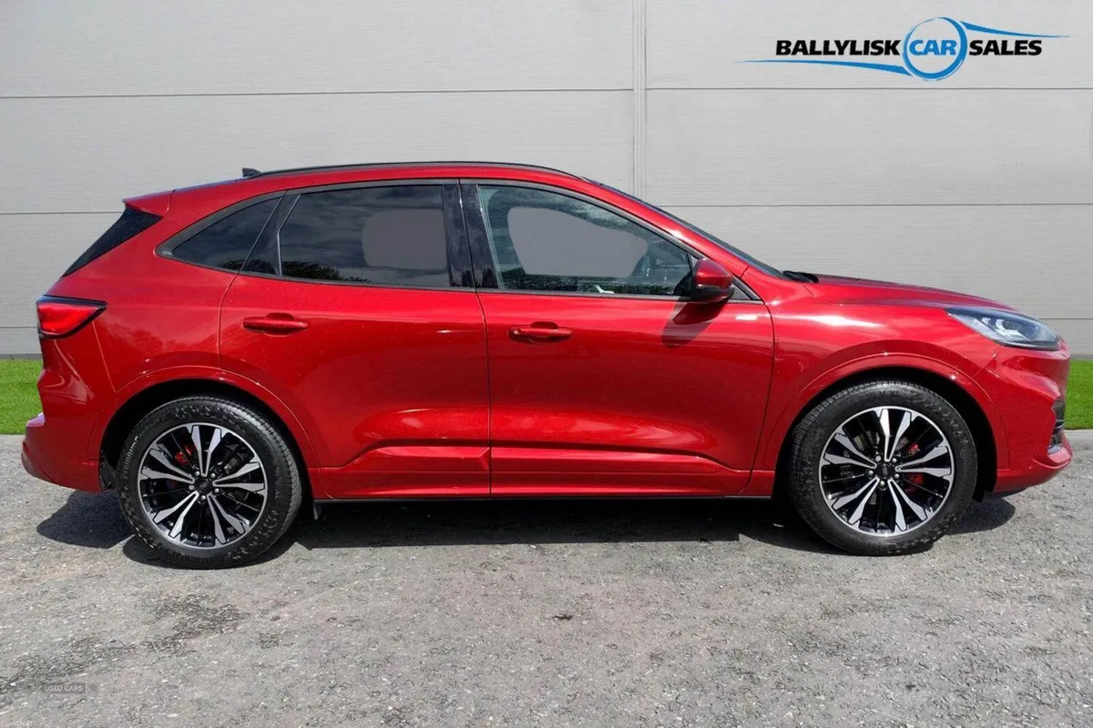 Ford Kuga 1.5T EcoBoost 150PS ST-Line X Edition in - Image 3