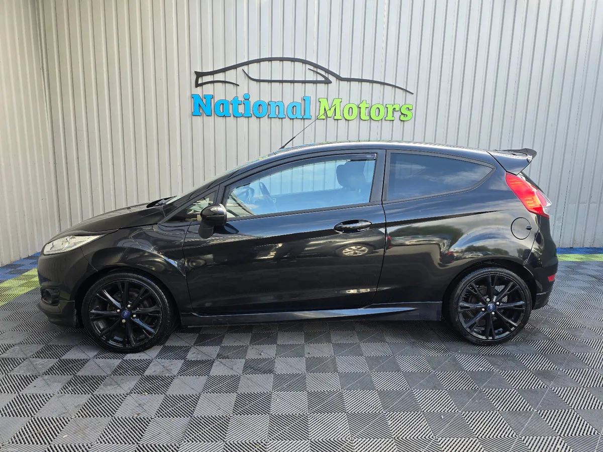 2015 Ford Fiesta Zetec-S 1.0 Petrol - Image 6