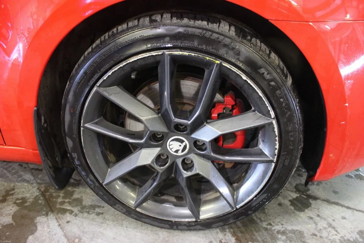 Skoda Octavia RS 2.0TDI 184HP - TENDER 28 - Image 4
