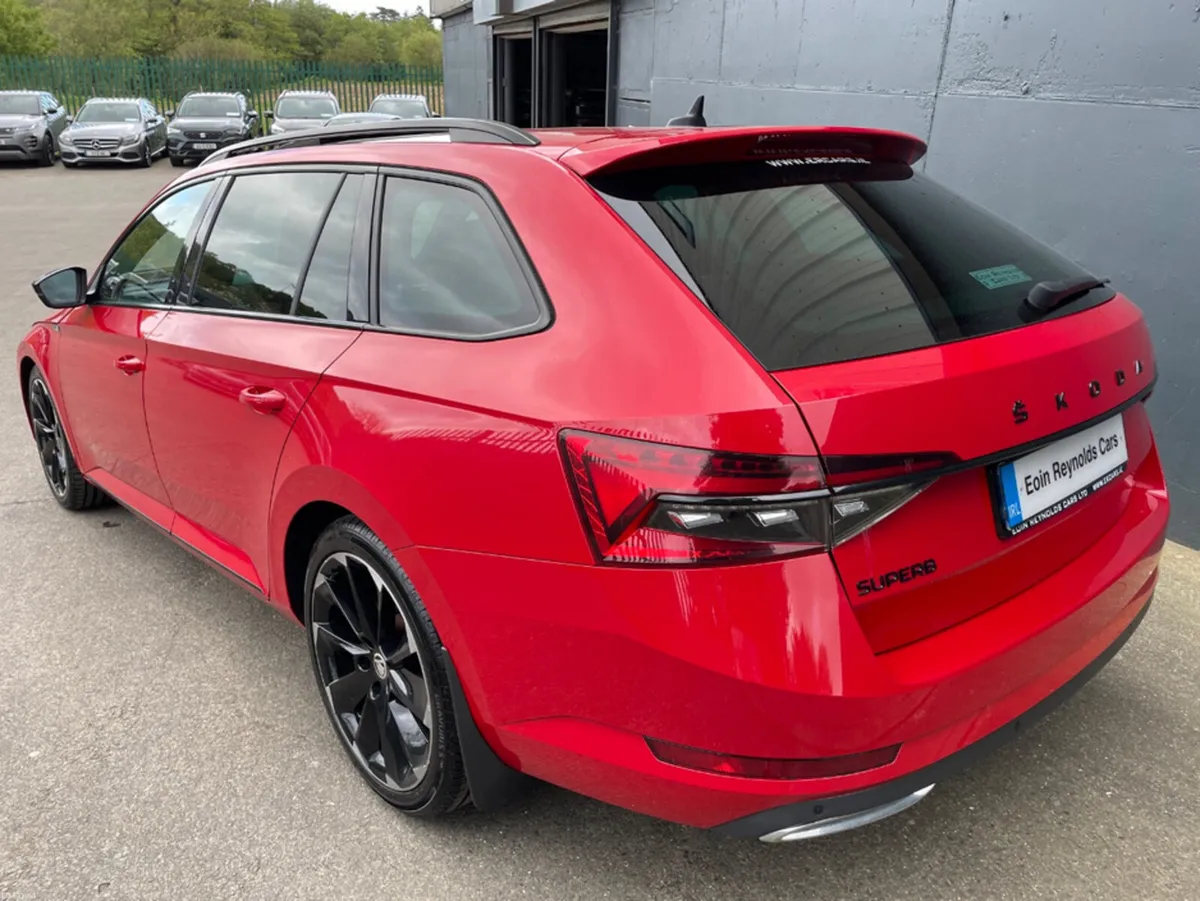 Skoda Superb 212 2.0 TDI 150HP 5DR SPORTLINE ESTAT - Image 6