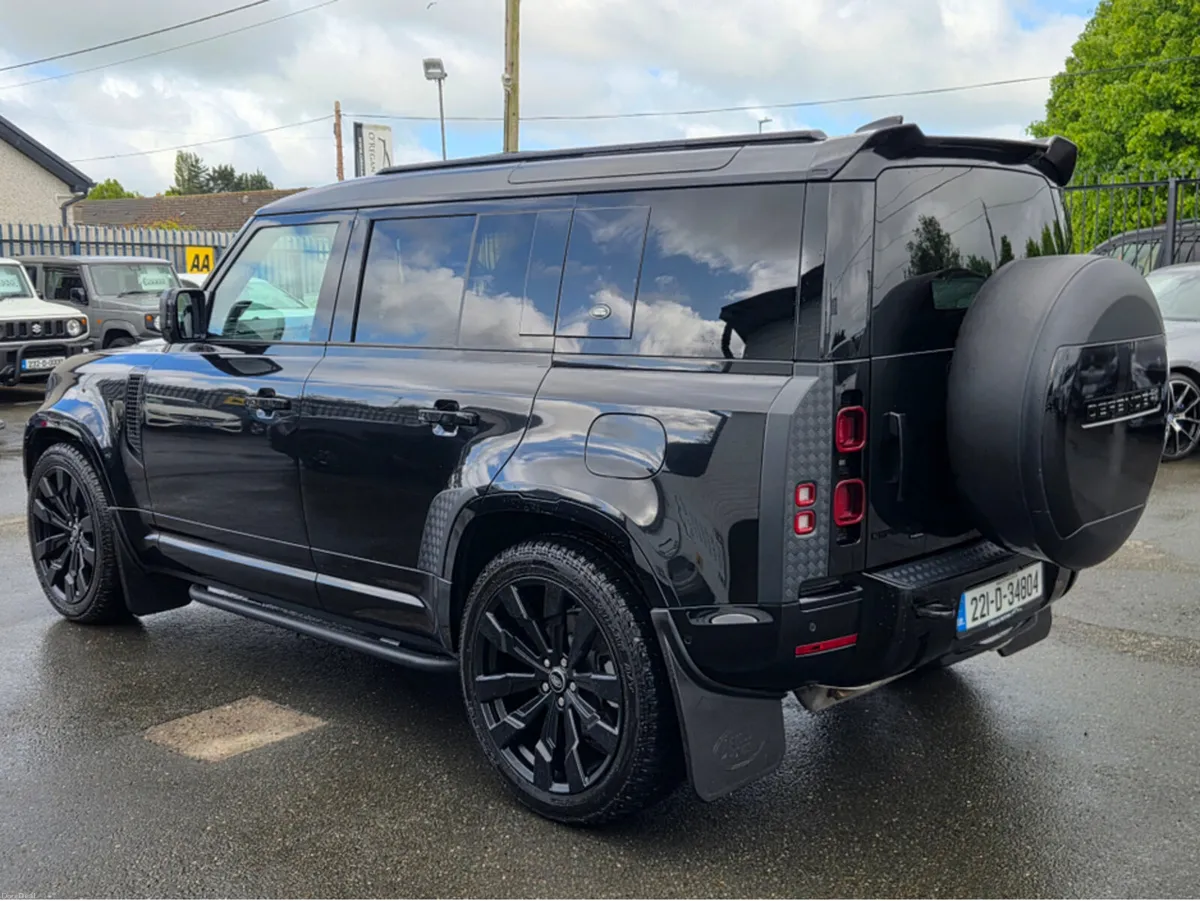 Land Rover Defender P400E 110 HSE X-DYNAMIC - Image 5