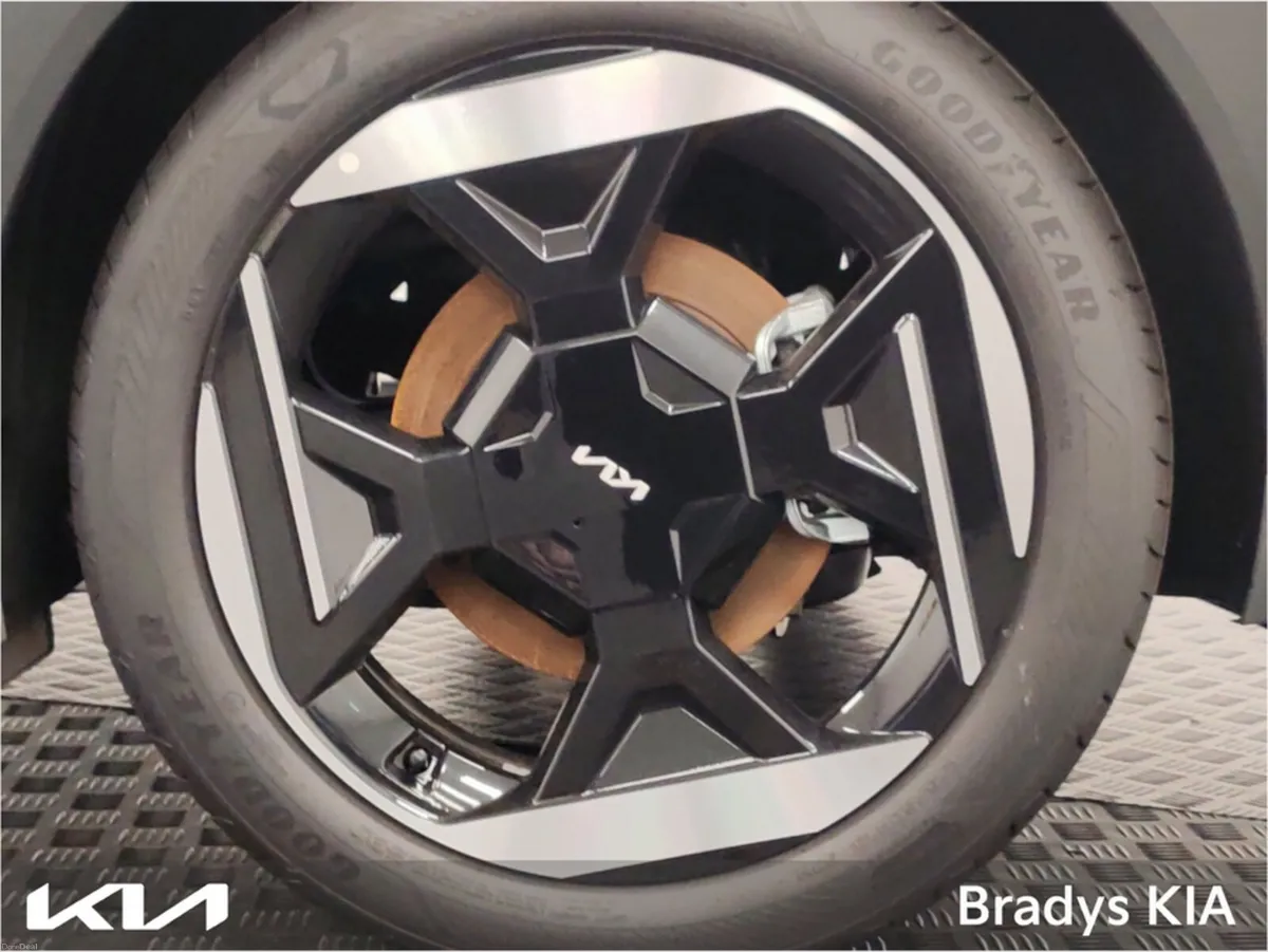 Kia EV4 CT SEDAN EARTH K3 LR_ME - Image 6