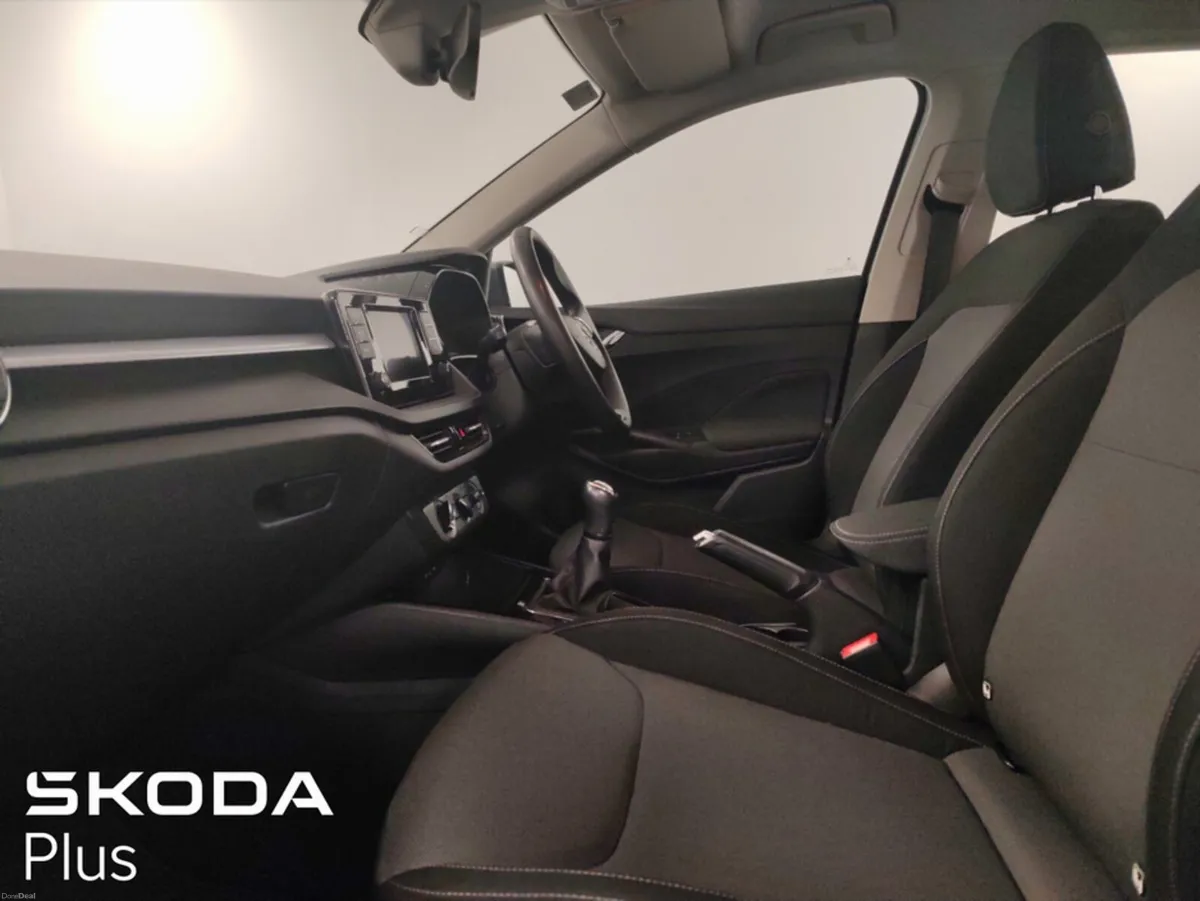 Skoda Fabia AMBITION 1.0 MPI 65HP 5DR - Image 4