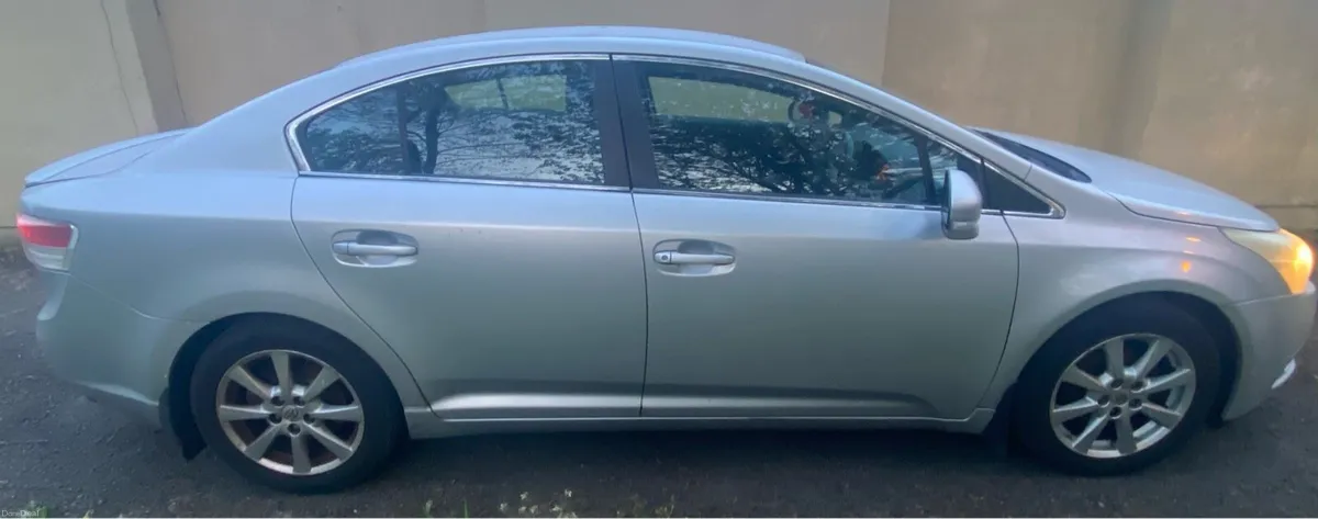 2009 Toyota Avensis 2.0D4D - Image 3