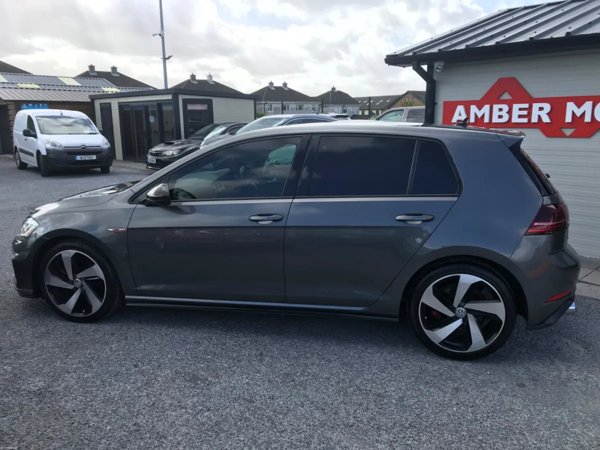 Volkswagen Golf 2017 Gti Automatic - Image 4