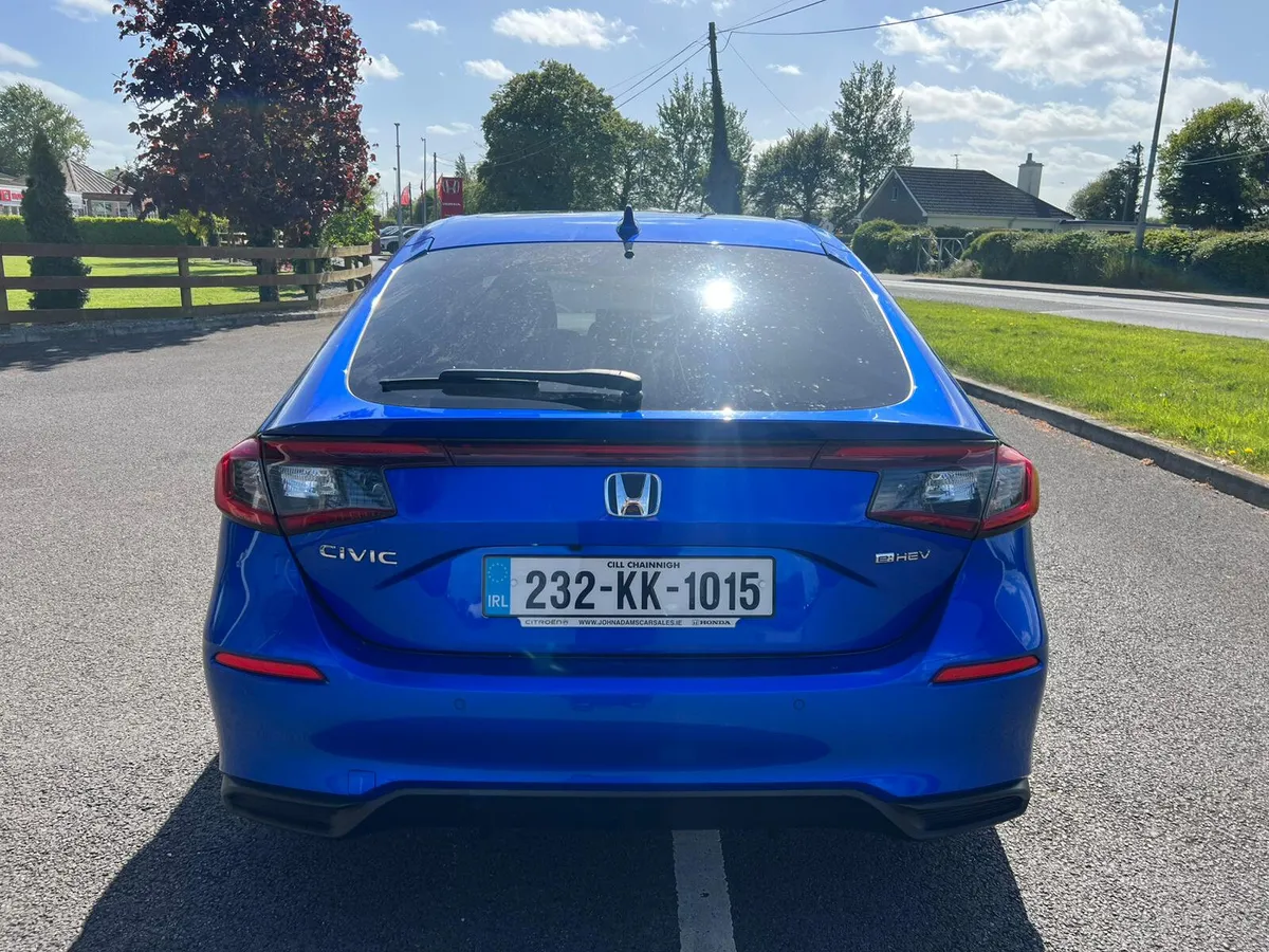 Honda Civic Advance e:HEV 2023 - Image 4