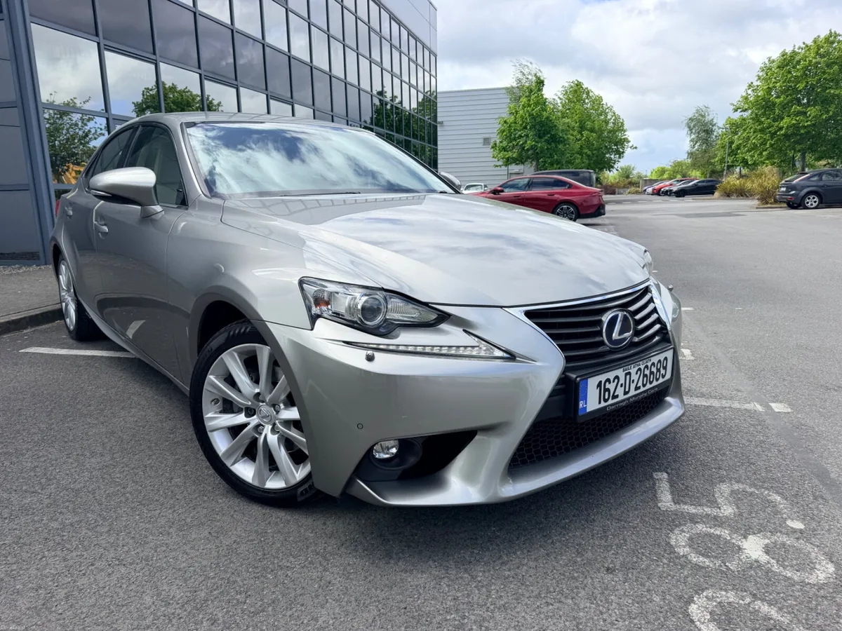 162 Lexus IS 300H ~  Executive Edition ~ Low Miles - Image 3