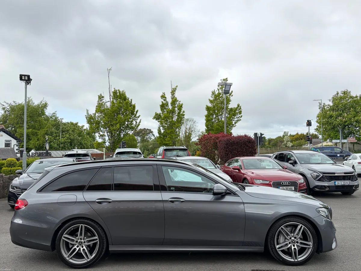182 Mercedes-Benz E220 AMG Estate *Fantastic Spec* - Image 4