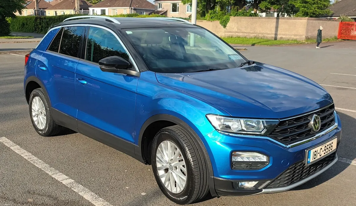 Volkswagen T-Roc 2018 - Image 2