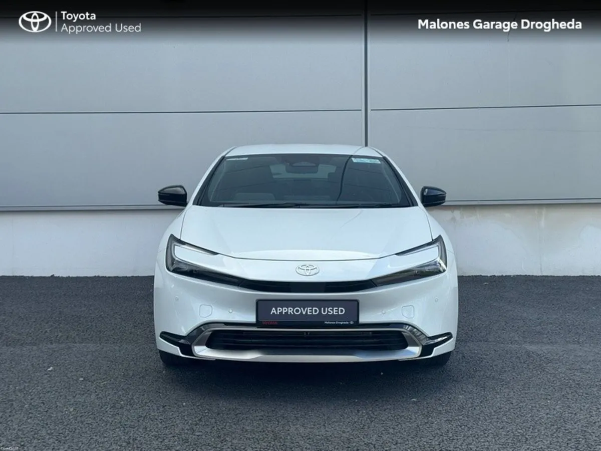 Toyota Prius 2.0 PHEV 223hp ** Call : 041 980 2420 - Image 5