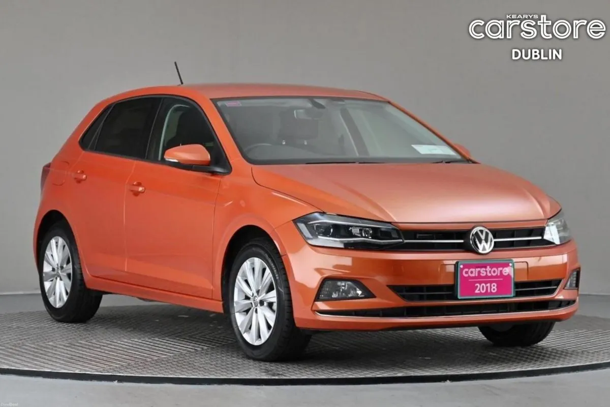 Volkswagen Polo 1.0 TSI DSG COMFORTLINE **CARPLAY* - Image 1