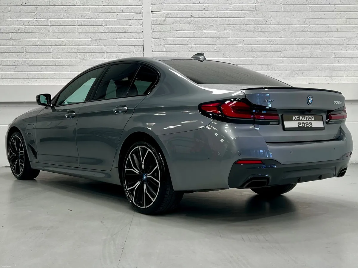 BMW 5 Series 530e xDrive M Sport Pro Edition Auto - Image 6