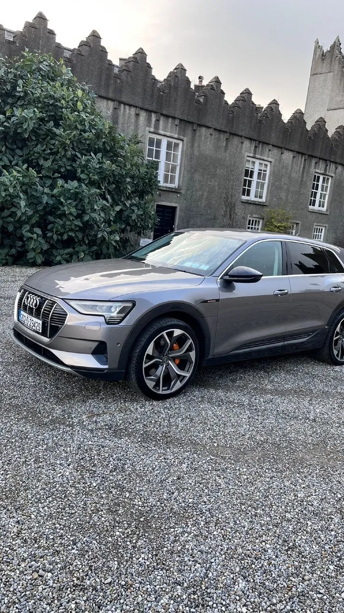 DISCOUNT ADDED AUDI ETRON 2020 - Image 4