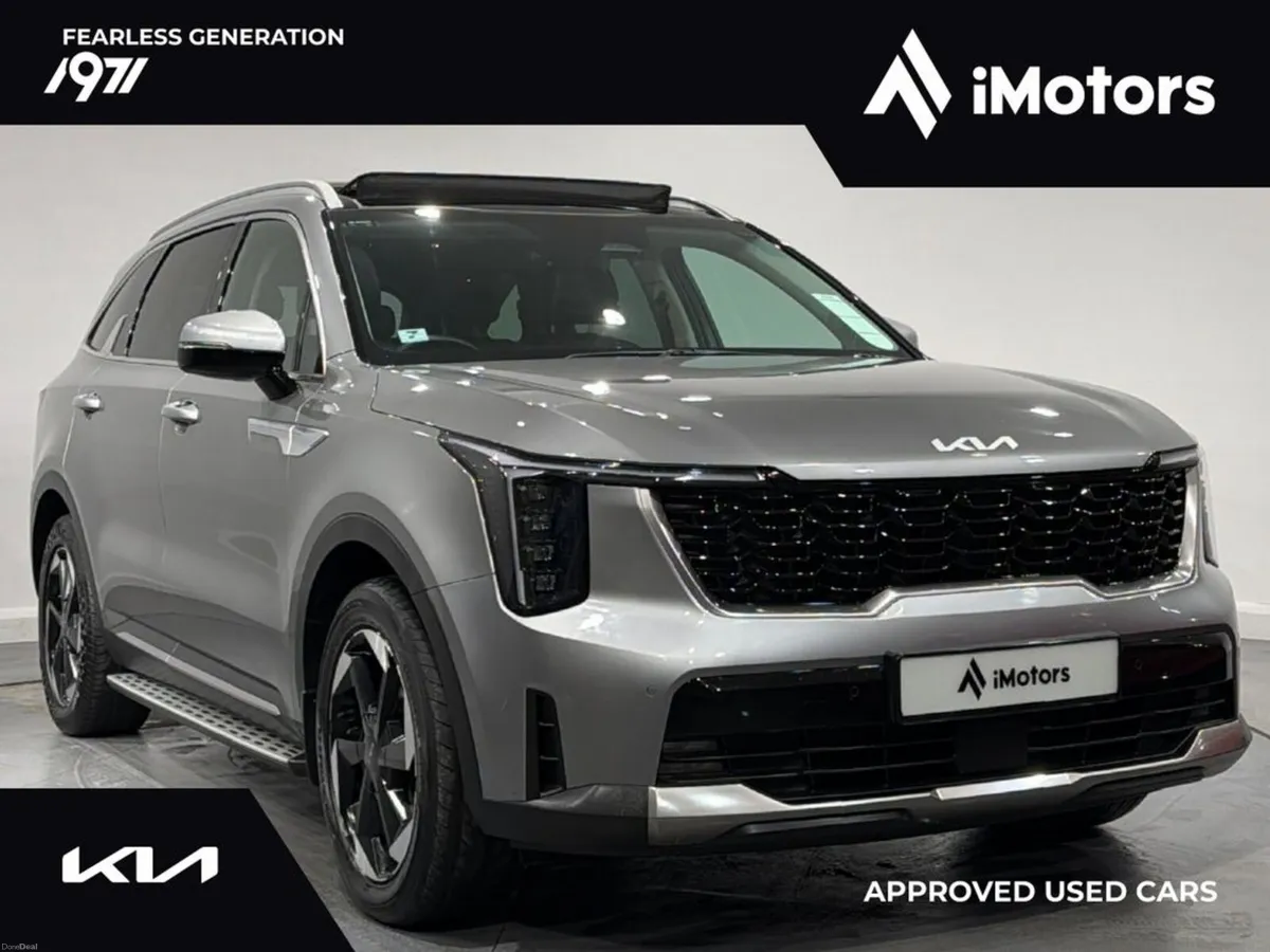 Kia Sorento DIESEL 7 SEATER SIDESTEPS SUNROOF - Image 1