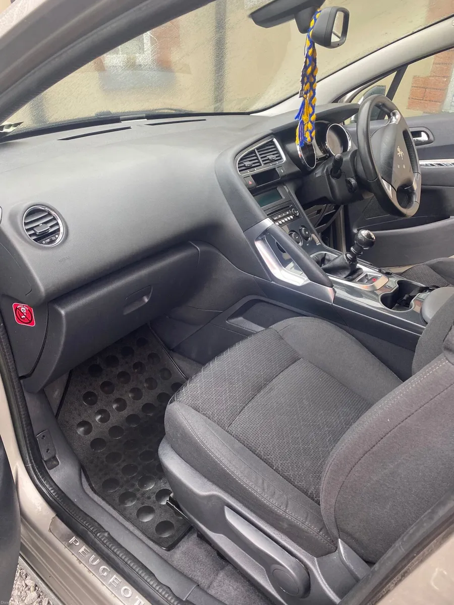 Peugeot 3008 2014 - Image 3