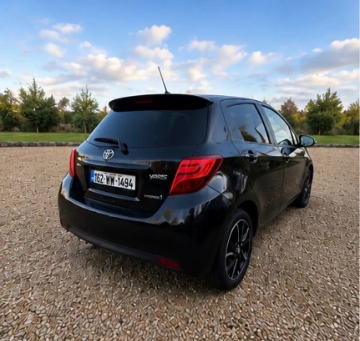Toyota Yaris Hybrid - Image 1