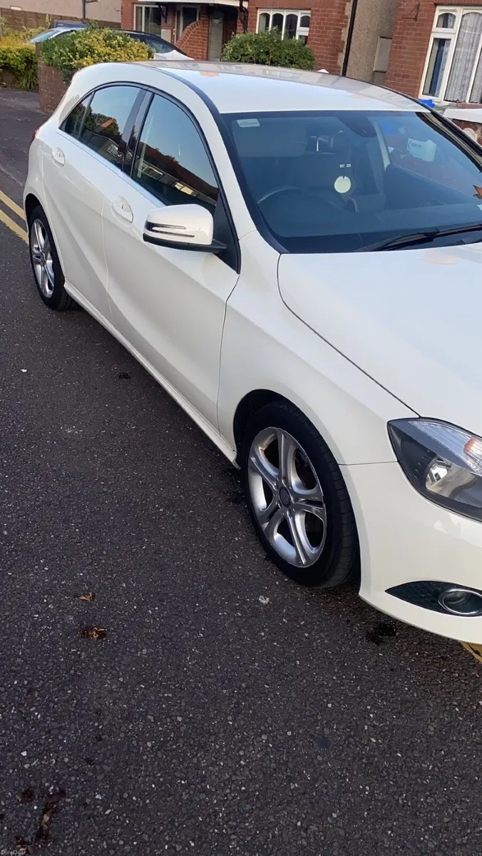 Mercedes-Benz A-Class 2014 - Image 3