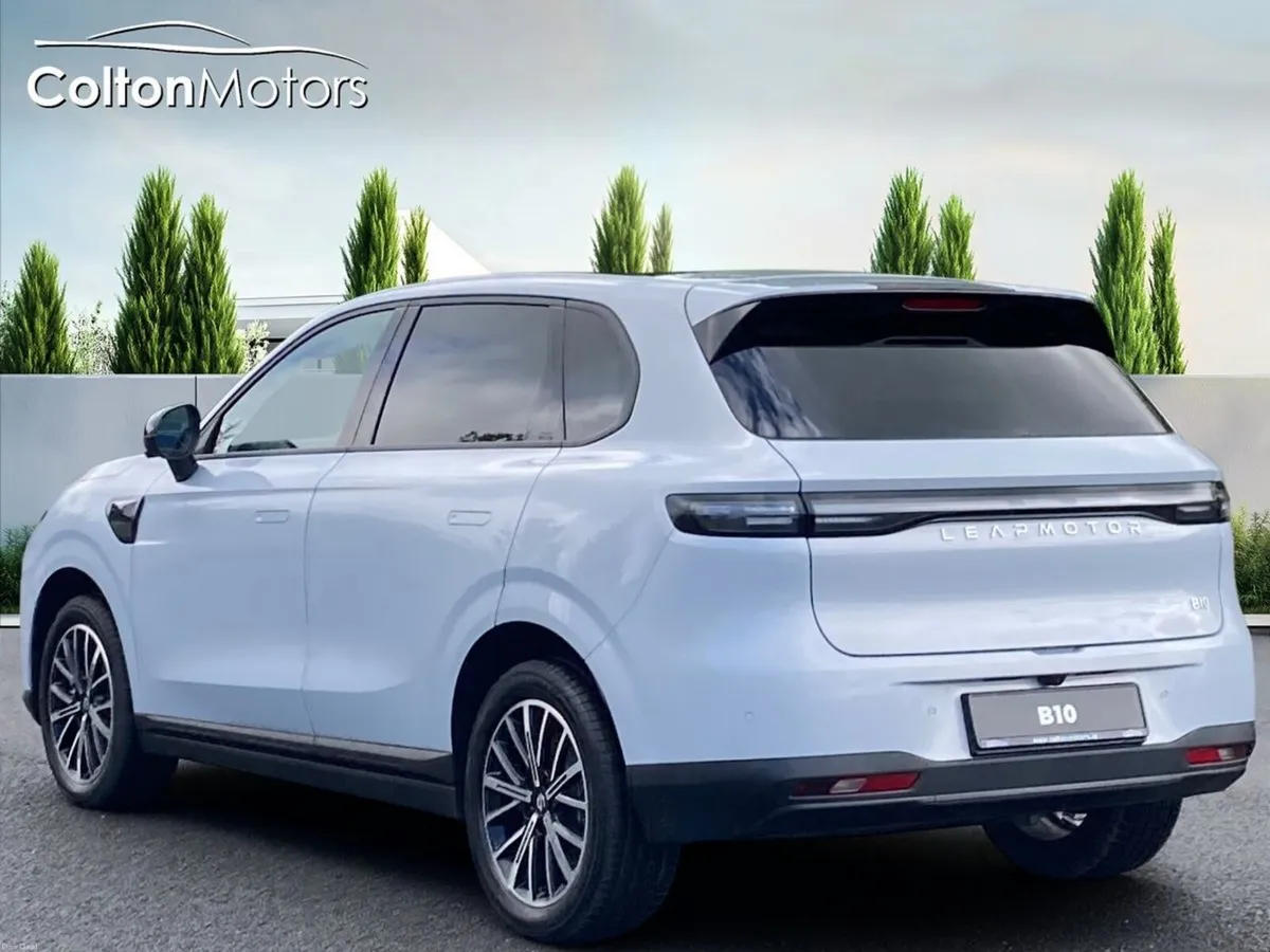 Leapmotor B10 Design EV 67.1KWH 434km WLTP - Image 3