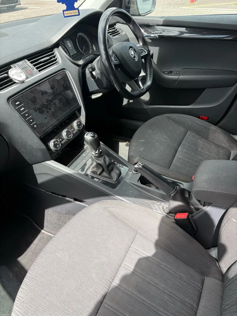 Skoda superb combi - Image 3