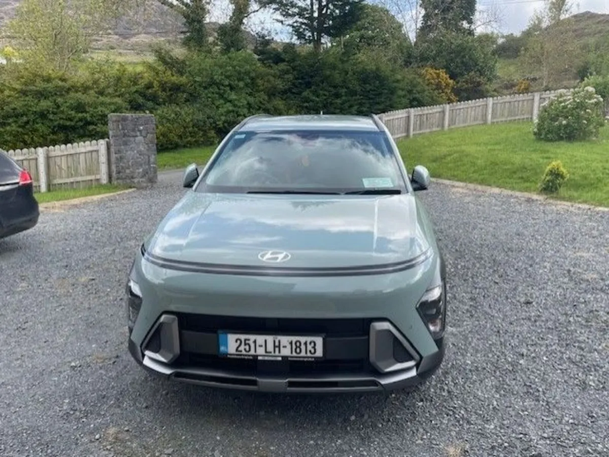 Hyundai KONA 1.6 Hybrid Elegance Auto - Image 2