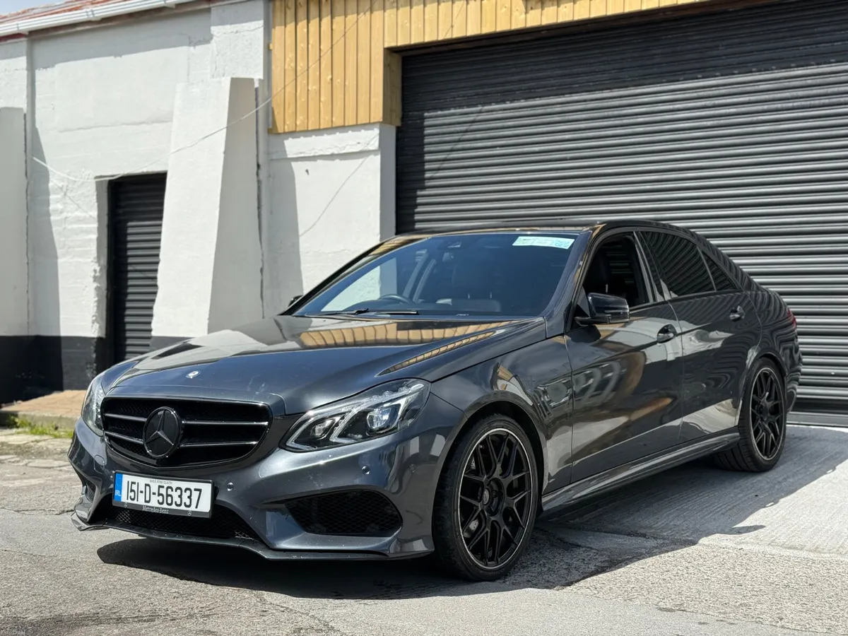 Mercedes-Benz E-Class 2015 AMG - Image 2