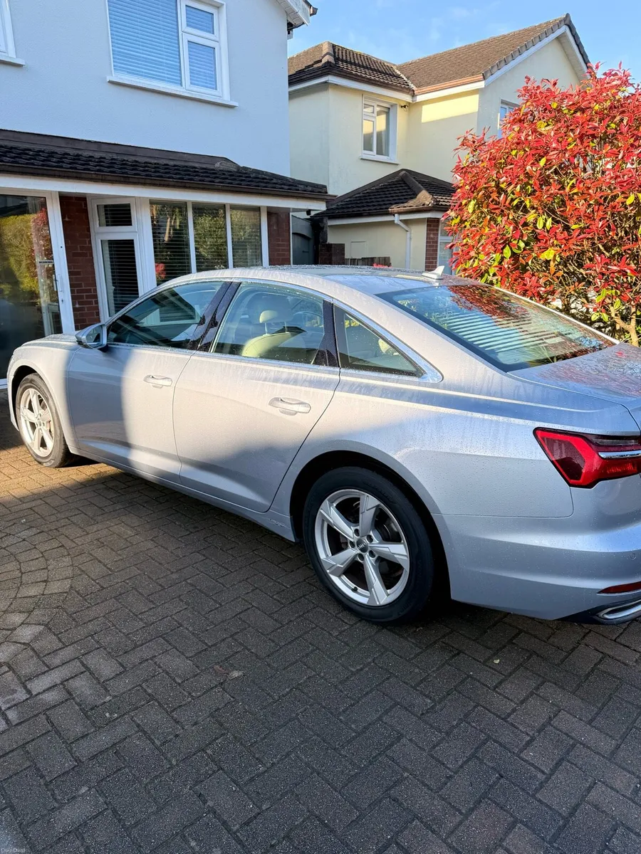 Car - Image 2