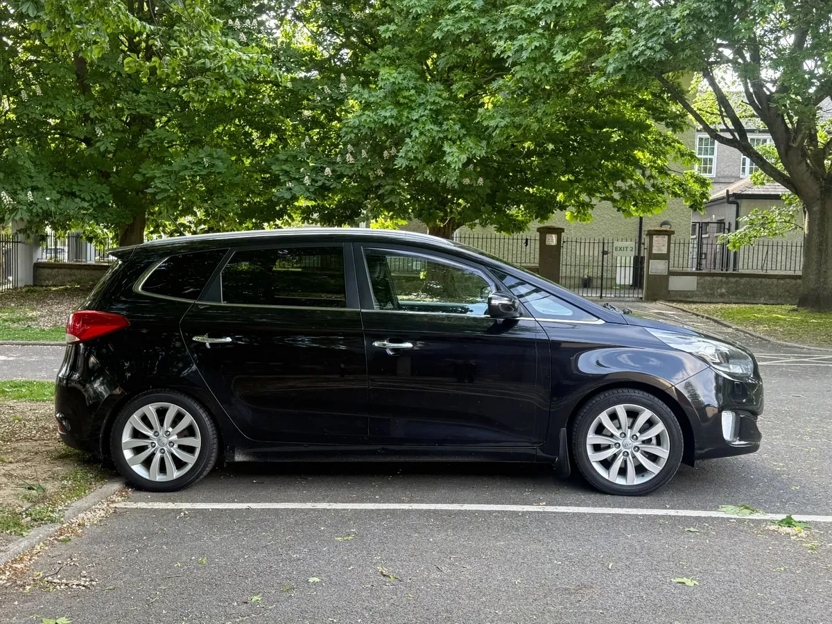 2014 Kia Carens, 7 Seater, Top Spec, New Nct, - Image 4