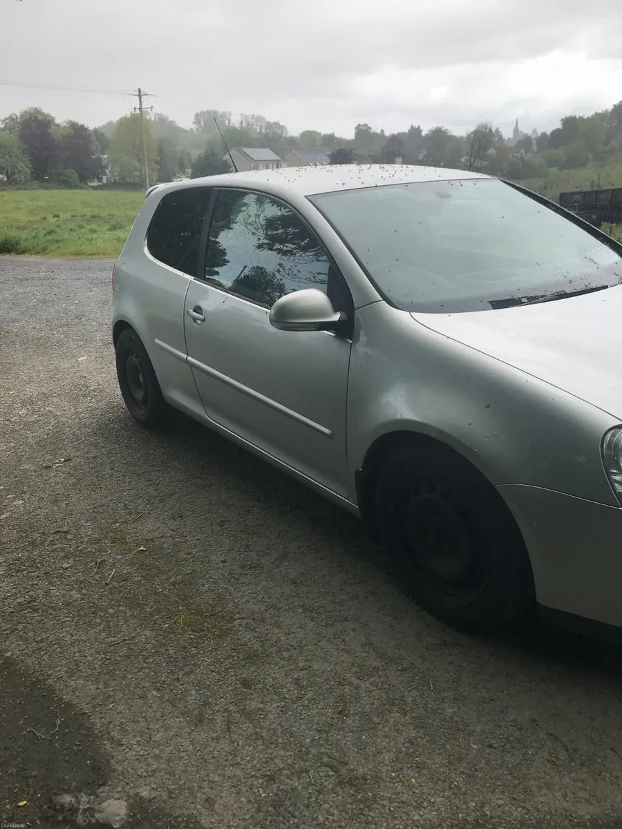 Volkswagen Golf 2008 - Image 2