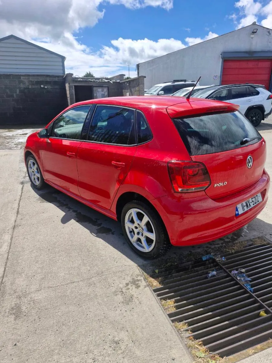 2011 Volkswagon Polo - Image 4