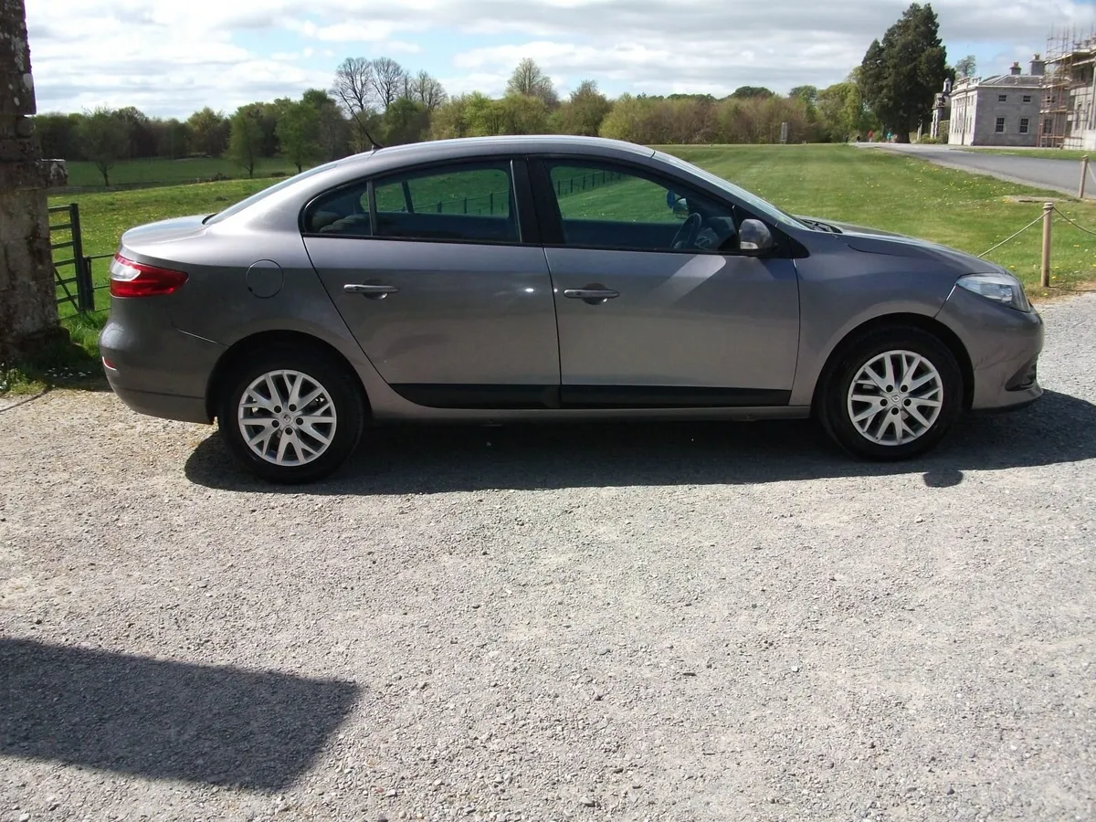 Renault Fluence  1.5 DCI DYNAMIQUE   2016 - Image 3