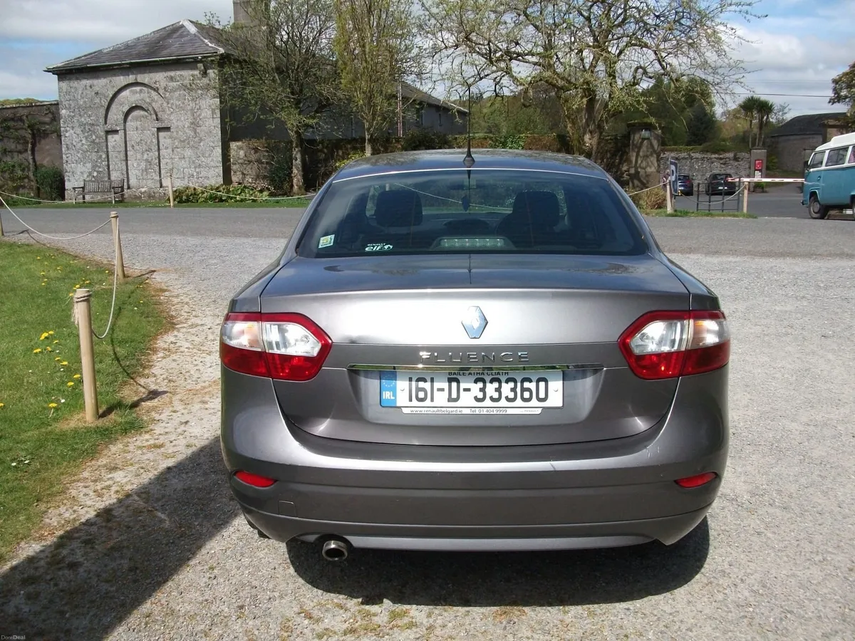 Renault Fluence  1.5 DCI DYNAMIQUE   2016 - Image 4