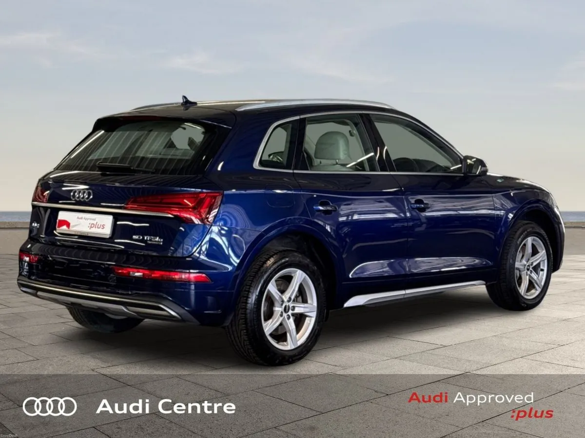Audi Q5 50 TFSI e 299HP S tronic quattro SE - Image 4