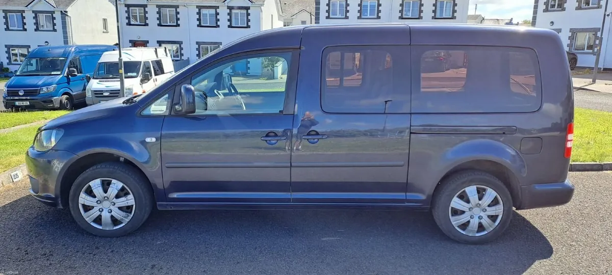 Volkswagen Caddy Maxi Life 2014 - Image 3
