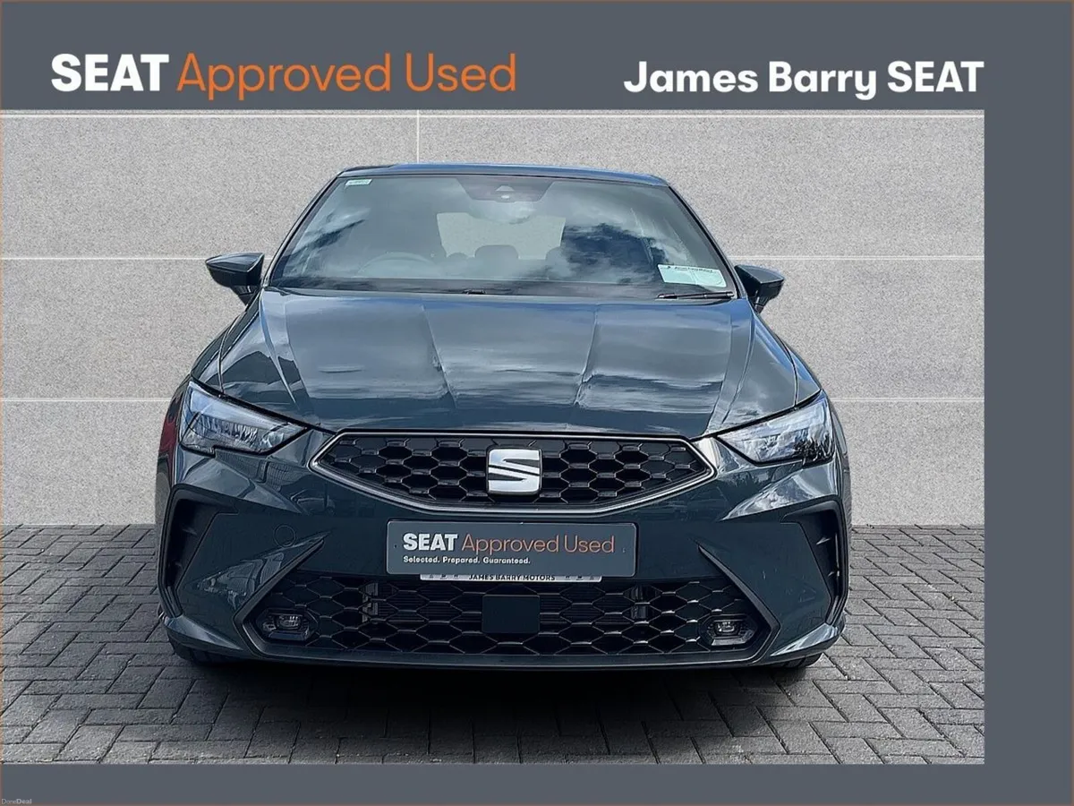 SEAT Ibiza ** SAVE €3,000 ** - Image 3