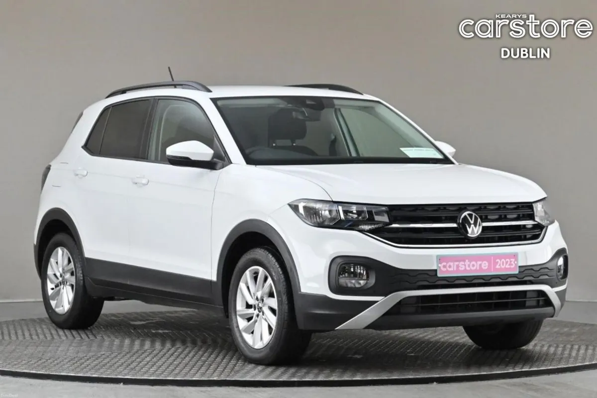 Volkswagen T-Cross 1.0 TSI LIFE **VERY LOW KMS**DI - Image 1