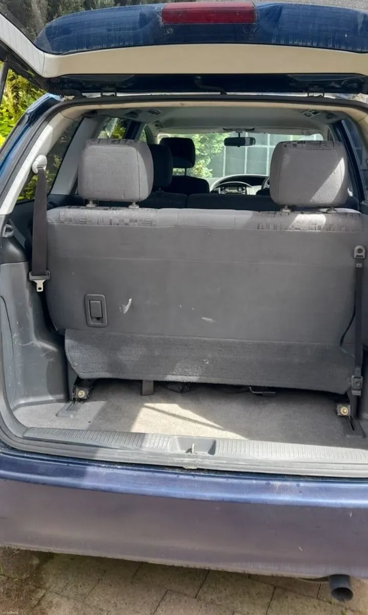 Toyota Previa 2004 2.0 D4D. 8 seats. - Image 4
