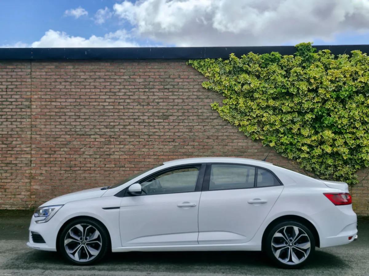 Renault Megane AUTOMATIC EXPRESSION FINANCE AVAILA - Image 4