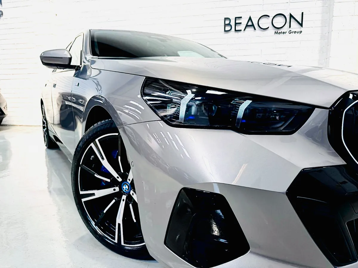 *241*ONLY 28,000 MILES*BMW I5 PRO M-SPORT 250KW 84 - Image 3