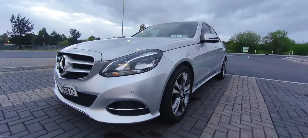 Mercedes-Benz E-Class 2013 - Image 1