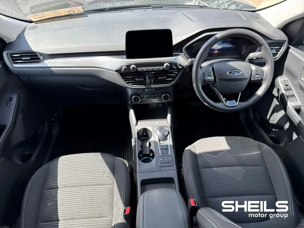 Ford Kuga 2.5 Duratec 225PS PHEV Titanium Auto - Image 3