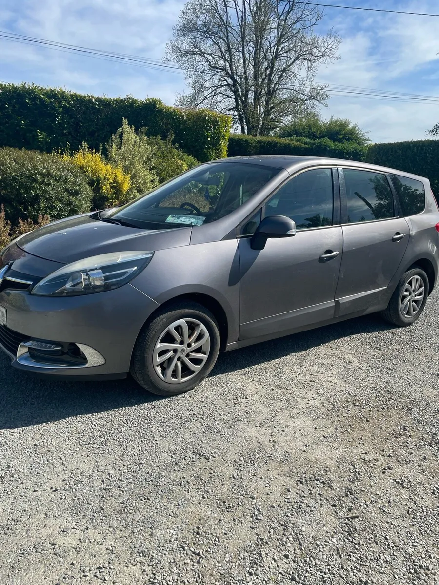 Renault grand scenic - Image 2