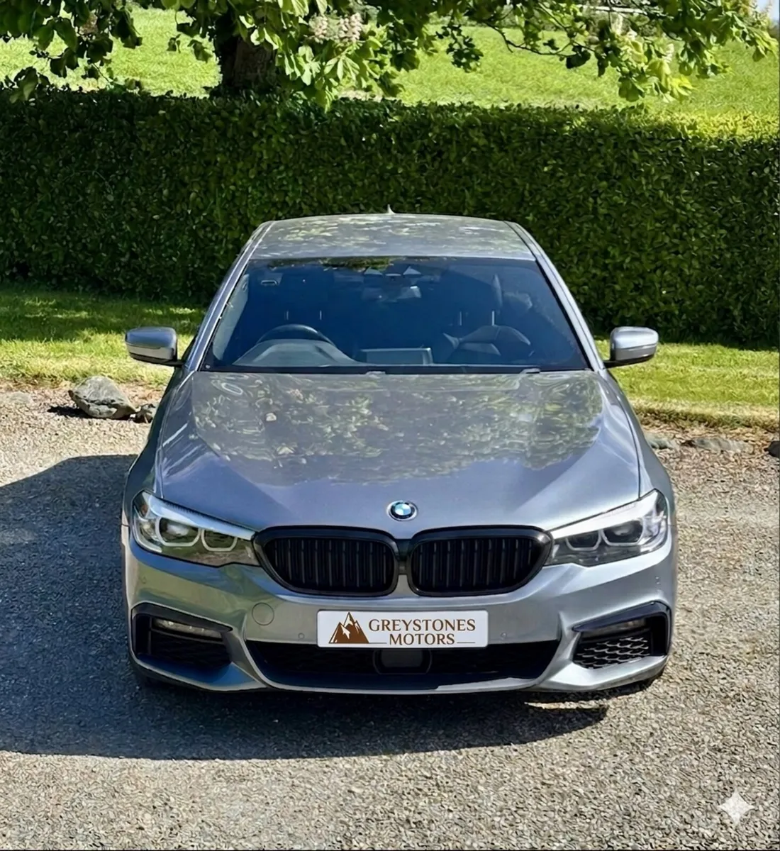 182 BMW 530e M-Sport-Technology Pack Mint - Image 2