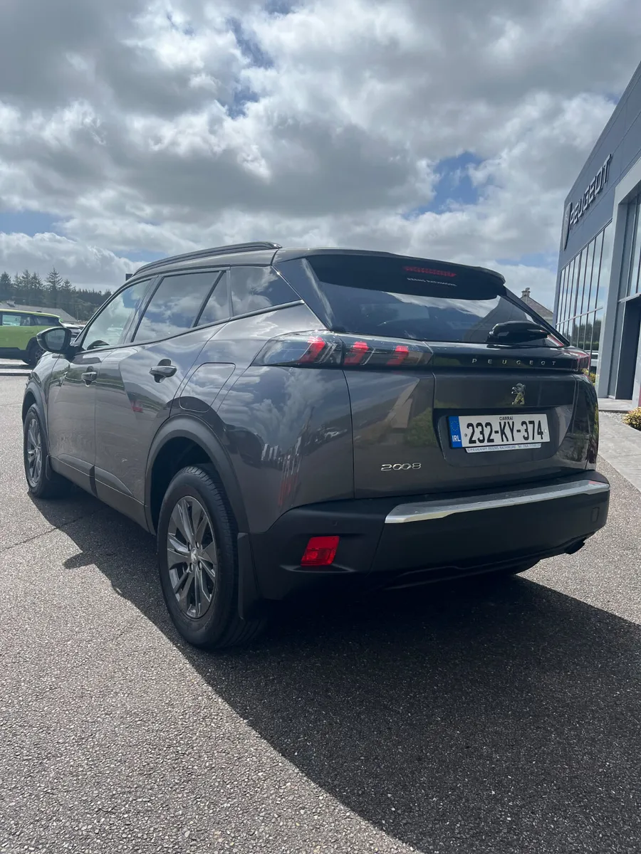Peugeot 2008 2023 - Image 4