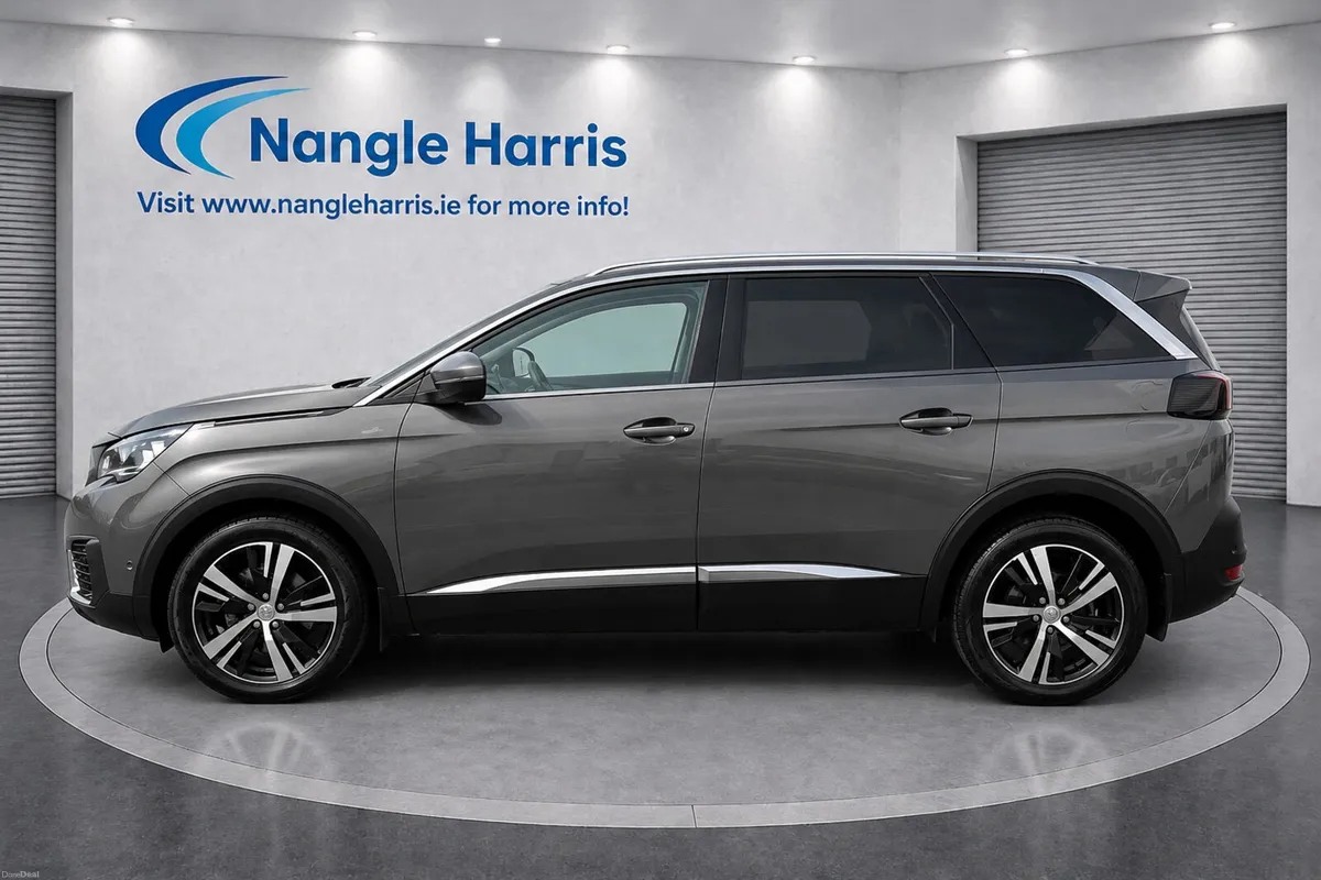 Peugeot 5008 AUTOMATIC - Image 2